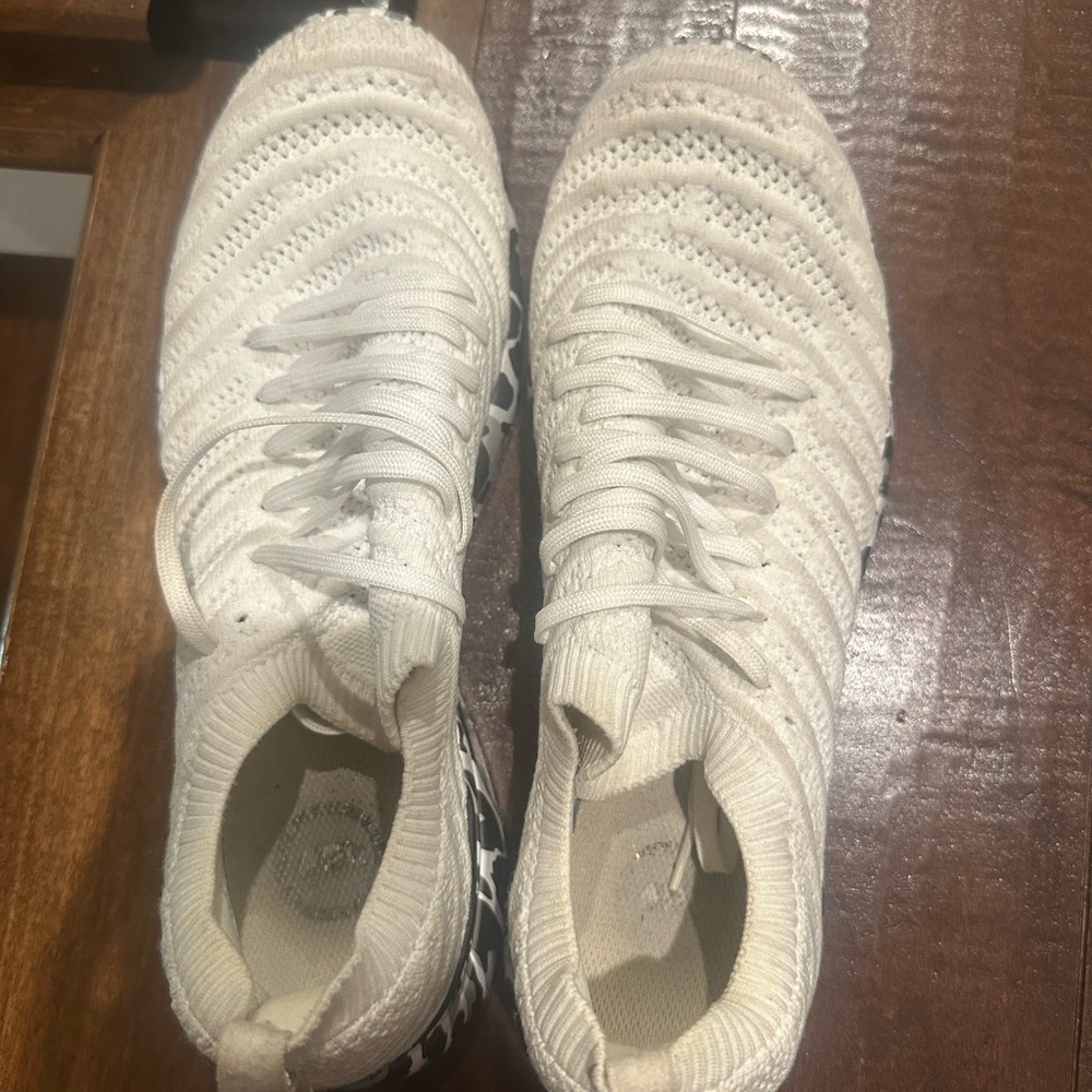 APL White Athletic Shoes